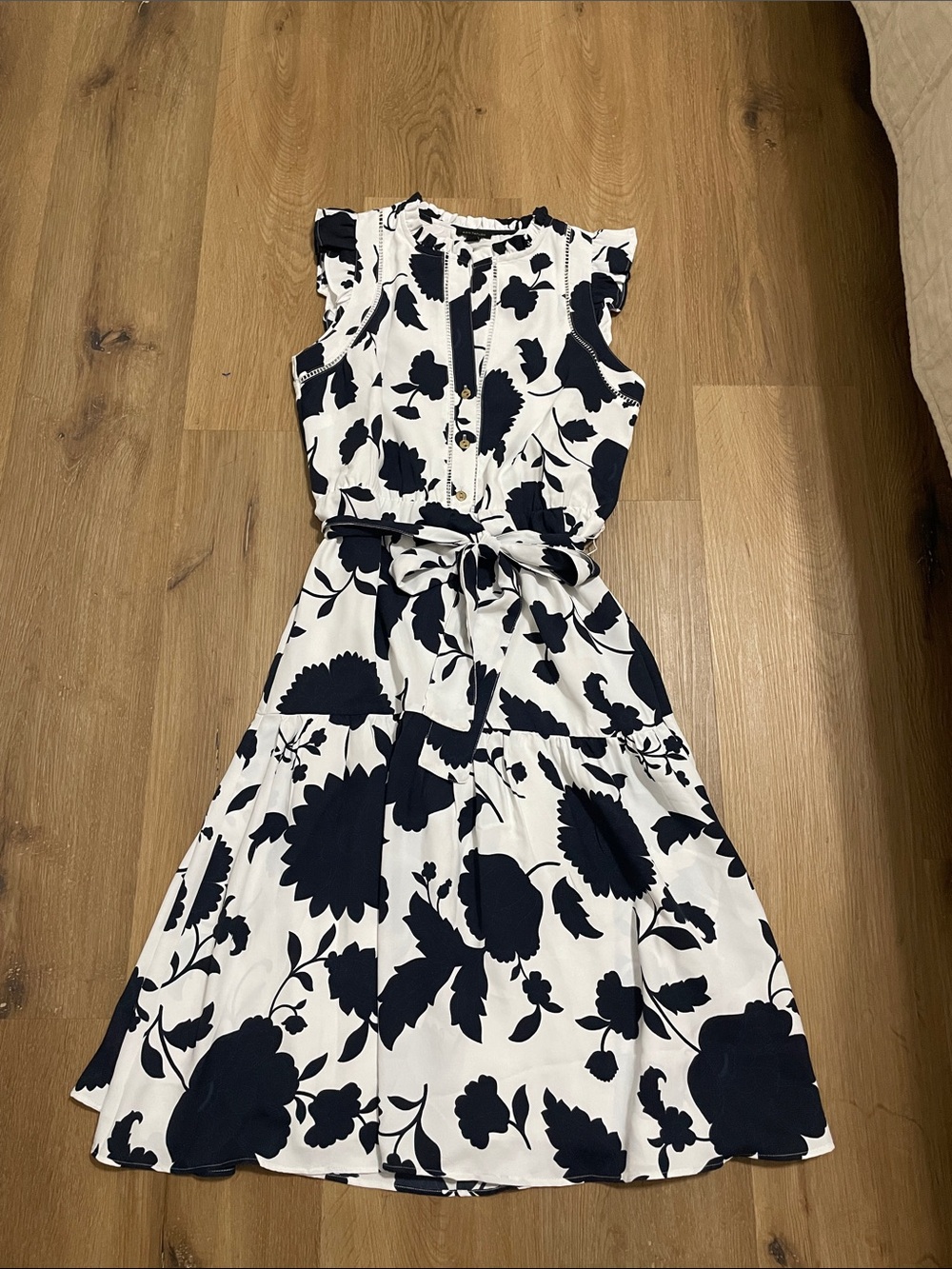 Ann Taylor Navy and White Floral Tie-Waist Midi Dress